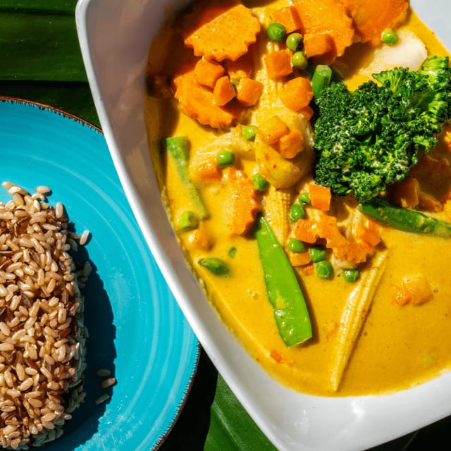 L Yellow Curry.