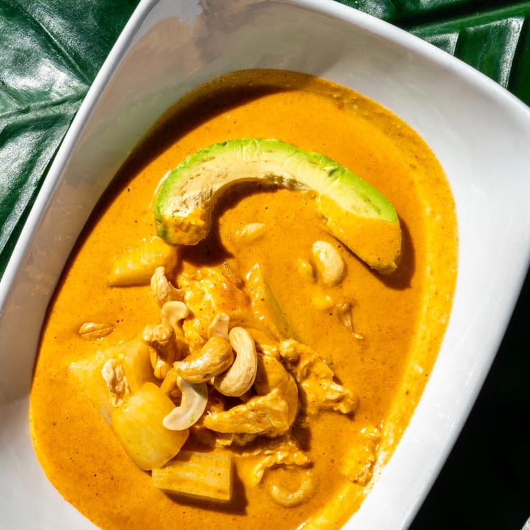 Delicious Massaman Curry Awaits