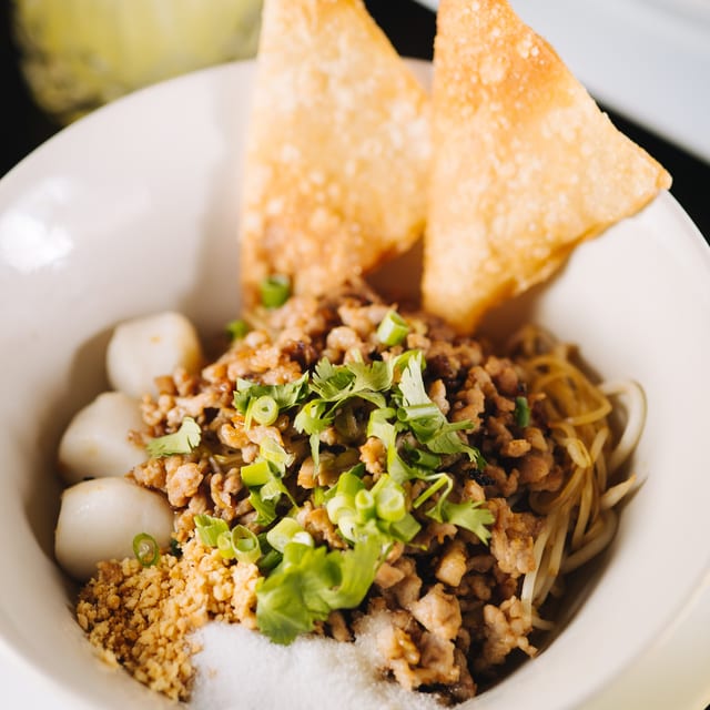L Kuay Teow Bo-Ran.