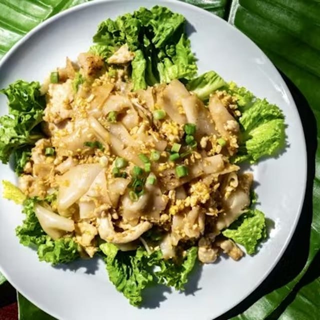 L Kuay Teow Kua Gai.